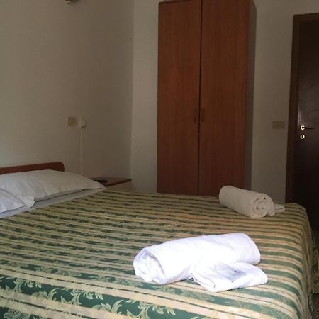 Hotel Primavera Sanremo Dış mekan fotoğraf