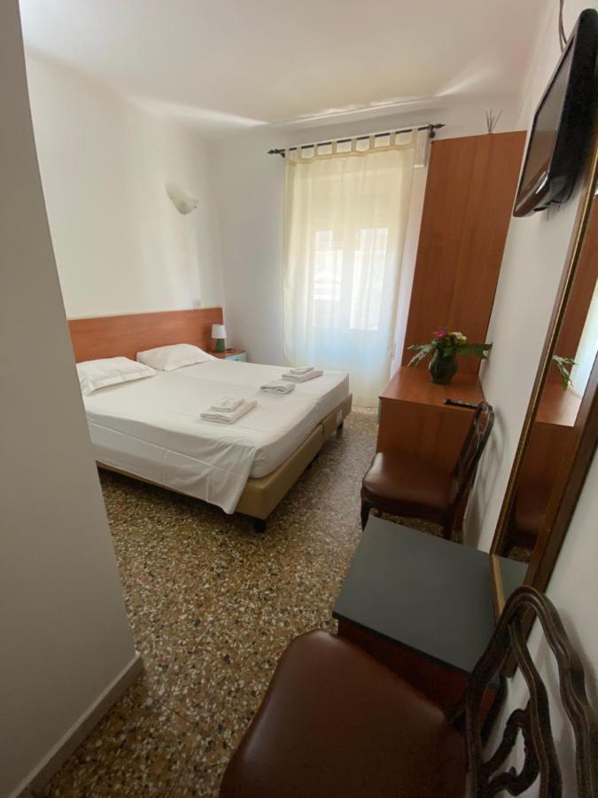 Hotel Primavera Sanremo Dış mekan fotoğraf